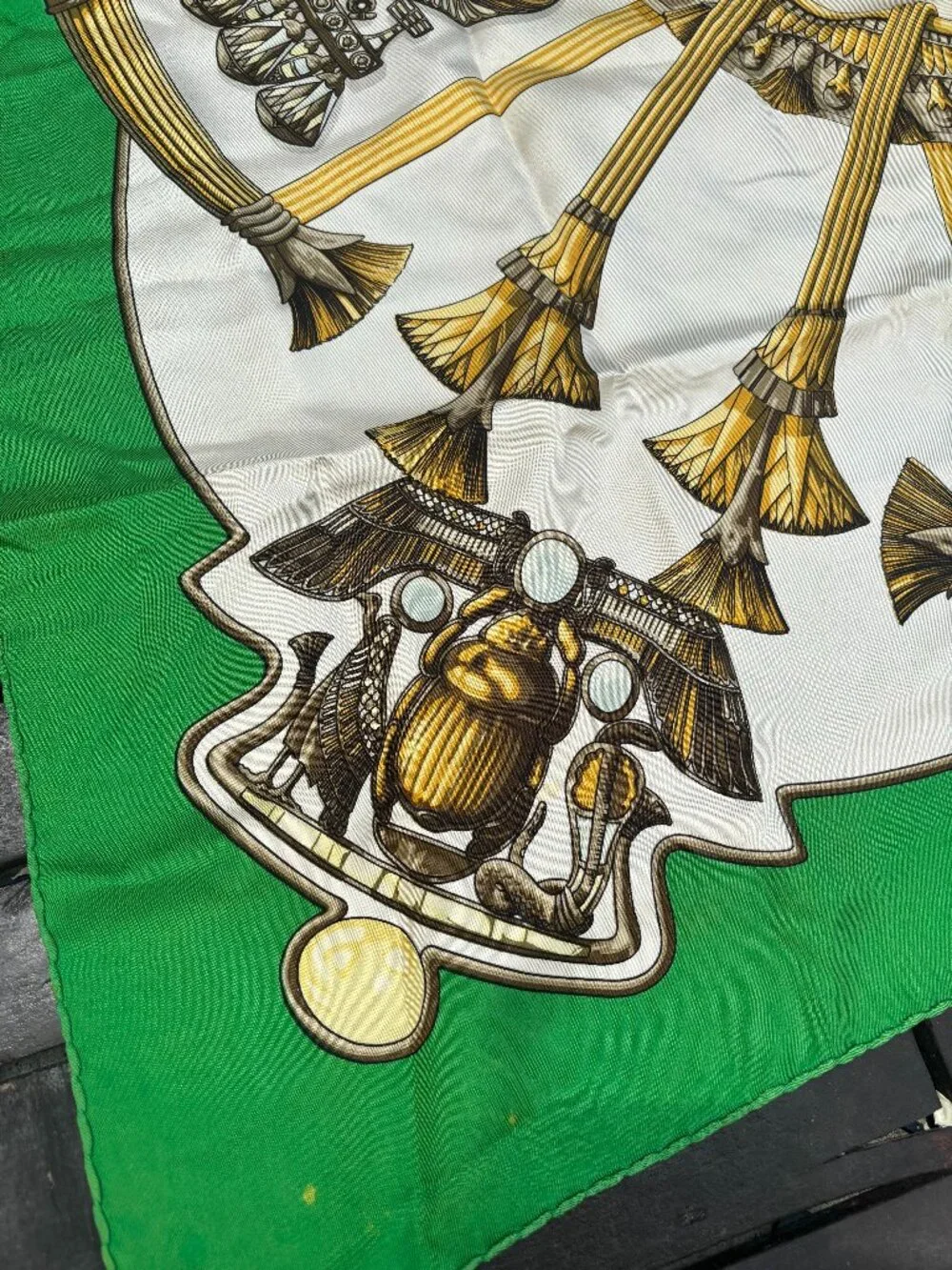 Authentic HERMES Carre 90 Scarf Egypt Motif Silk Green